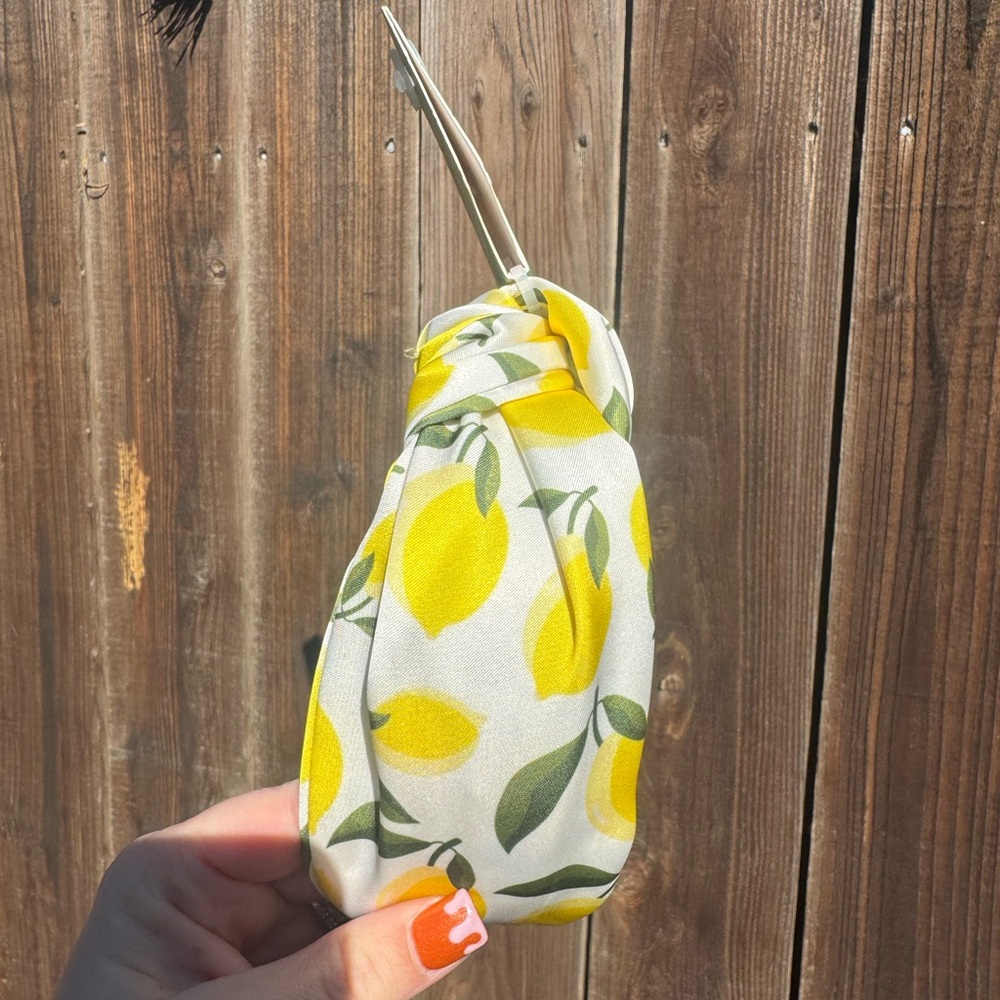 Piper K Lemon Print Knot Headband ๐ ๐ ๐ - Picture 2 of 2